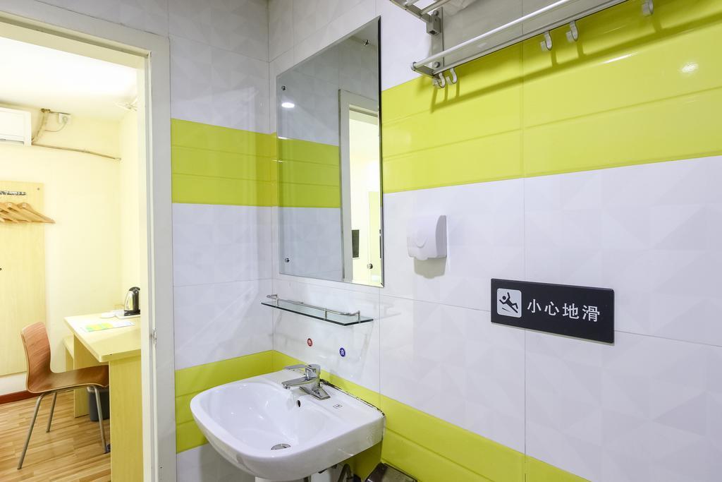 7Days Inn Guangzhou Luochongwei Fu Li Ban Dao Kültér fotó
